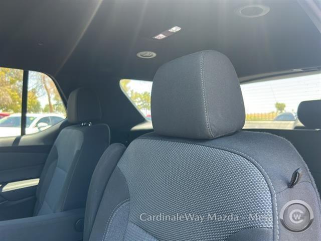 used 2023 Chevrolet Traverse car, priced at $29,999