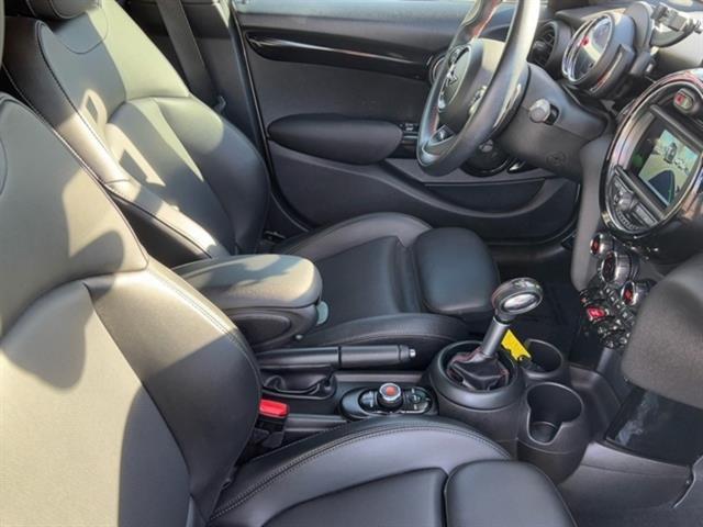 used 2019 MINI Hardtop car, priced at $19,999