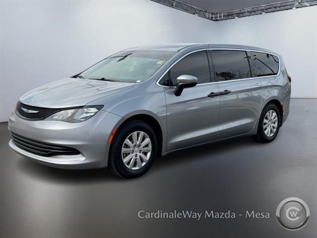 used 2018 Chrysler Pacifica car, priced at $13,999