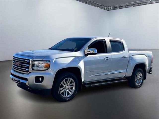 used 2020 GMC Canyon car, priced at $31,999