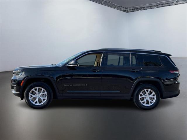 used 2022 Jeep Grand Cherokee L car, priced at $31,999