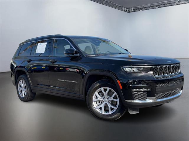 used 2022 Jeep Grand Cherokee L car, priced at $31,999