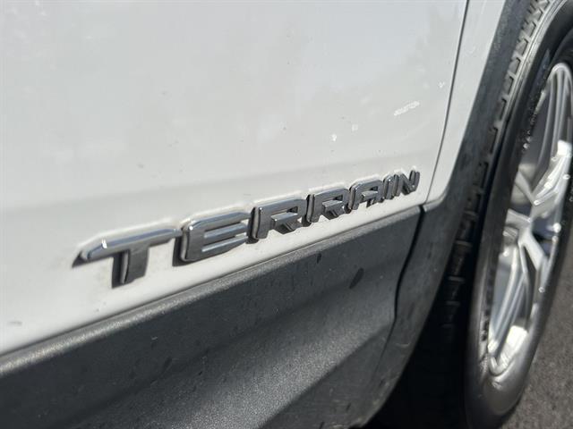 used 2024 GMC Terrain car, priced at $25,999