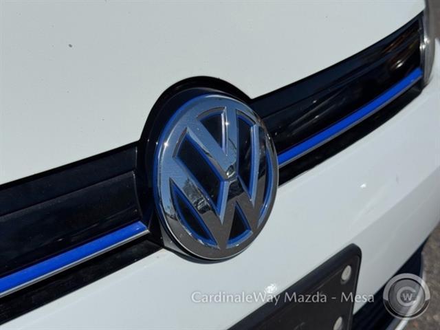 used 2016 Volkswagen e-Golf car, priced at $8,999