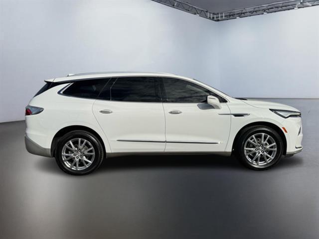 used 2023 Buick Enclave car, priced at $31,999