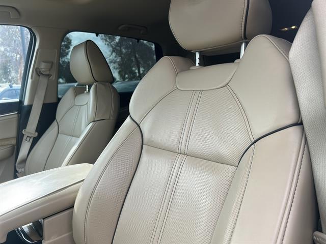 used 2020 Acura MDX car, priced at $28,999