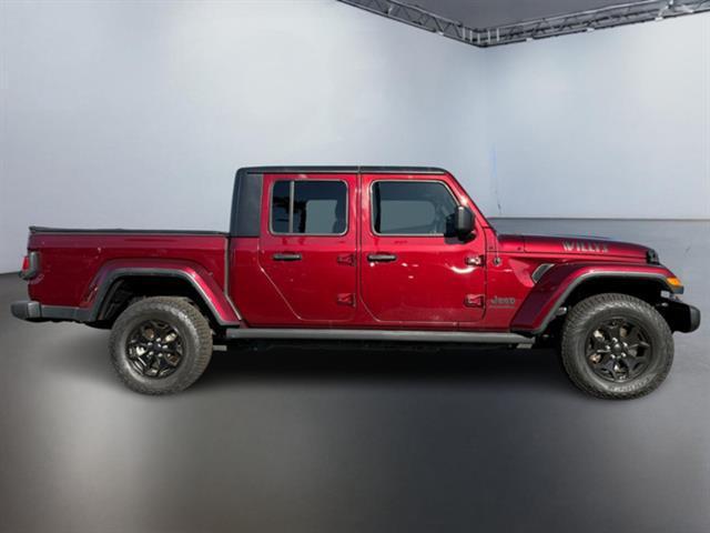 used 2021 Jeep Gladiator car, priced at $26,999