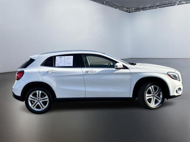 used 2020 Mercedes-Benz GLA 250 car, priced at $18,999