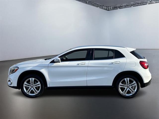 used 2020 Mercedes-Benz GLA 250 car, priced at $18,999