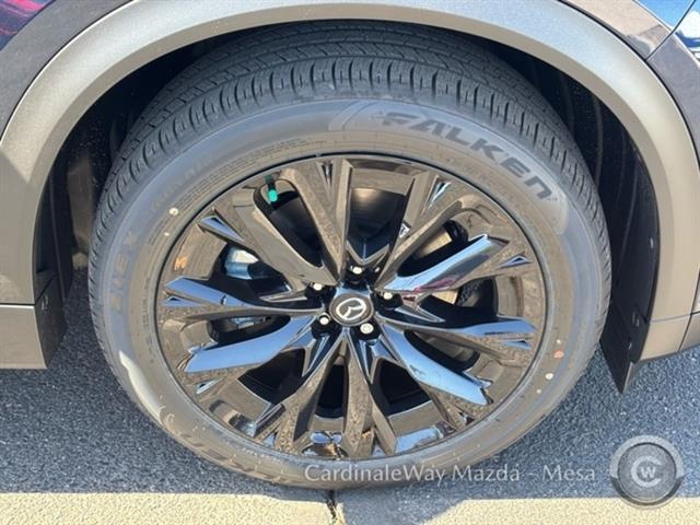 new 2025 Mazda CX-90 car, priced at $43,695