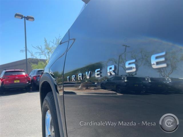 used 2020 Chevrolet Traverse car, priced at $22,999
