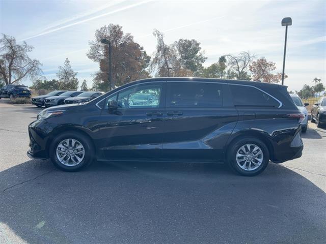 used 2023 Toyota Sienna car, priced at $39,999