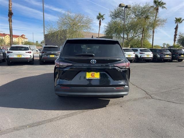 used 2023 Toyota Sienna car, priced at $39,999