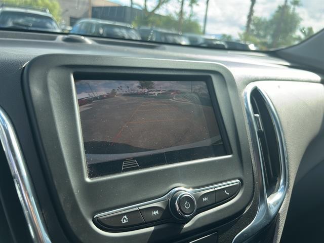 used 2023 Chevrolet Equinox car, priced at $19,999