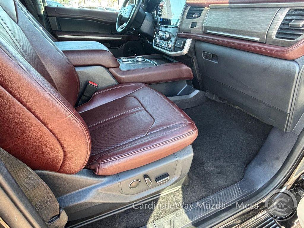 used 2024 Ford Expedition car, priced at $54,672