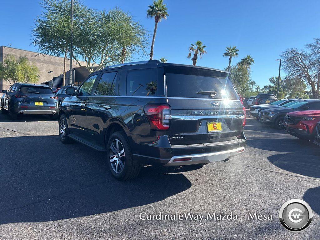 used 2024 Ford Expedition car, priced at $41,914