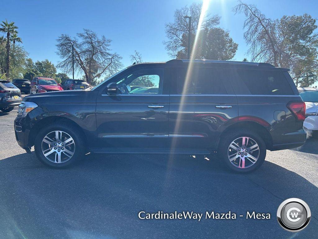 used 2024 Ford Expedition car, priced at $41,914