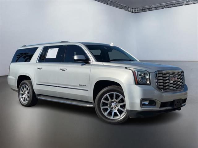 used 2020 GMC Yukon XL car, priced at $36,999