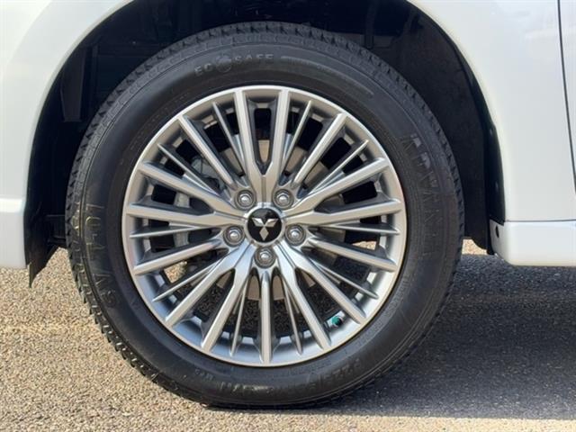 used 2019 Mitsubishi Outlander PHEV car, priced at $18,999