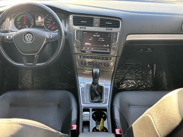 used 2016 Volkswagen e-Golf car, priced at $5,999