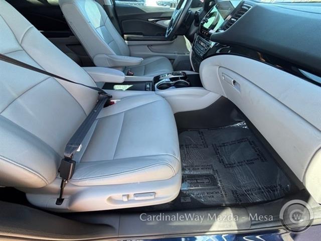 used 2022 Honda Pilot car, priced at $29,499