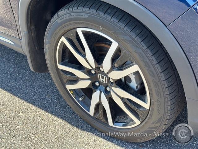 used 2022 Honda Pilot car, priced at $29,499