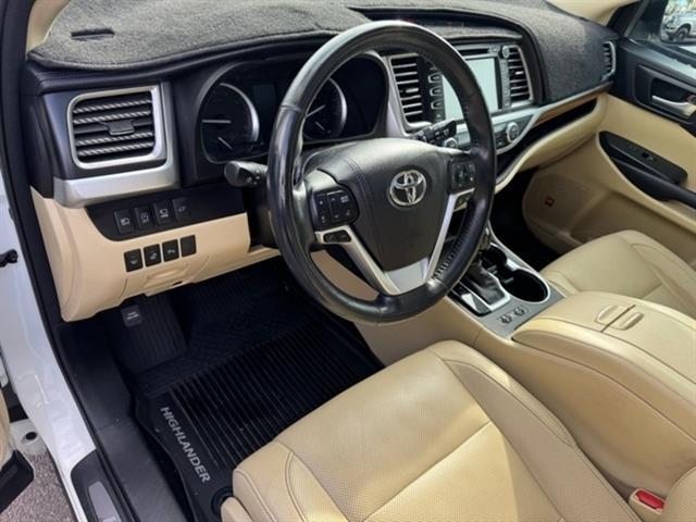 used 2017 Toyota Highlander car, priced at $25,999