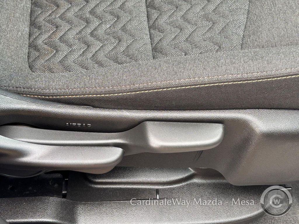 used 2024 Chevrolet Equinox car, priced at $19,499