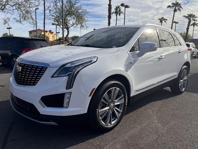 used 2024 Cadillac XT5 car, priced at $39,999