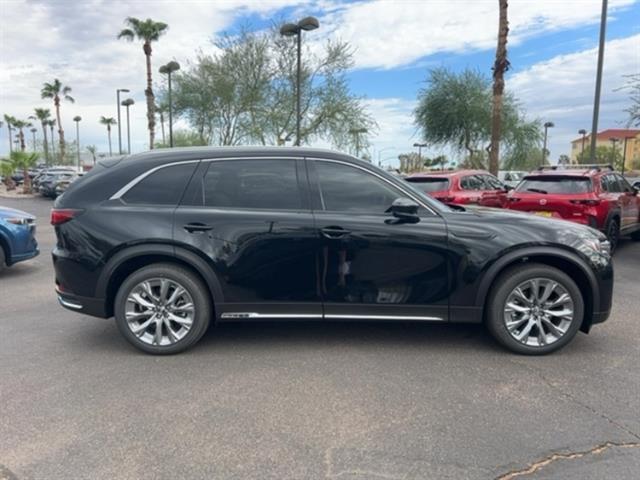 new 2024 Mazda CX-90 car, priced at $44,707