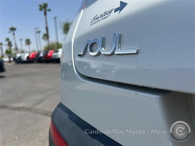 used 2021 Kia Soul car, priced at $14,999
