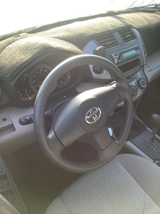 used 2008 Toyota RAV4 car