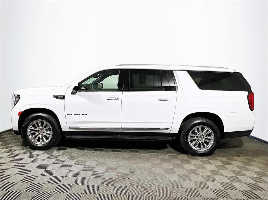 used 2022 GMC Yukon XL car, priced at $49,500