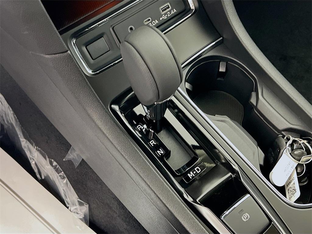 new 2025 Subaru Ascent car, priced at $45,405