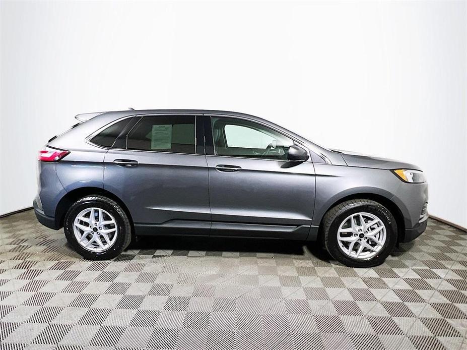 used 2024 Ford Edge car, priced at $32,000