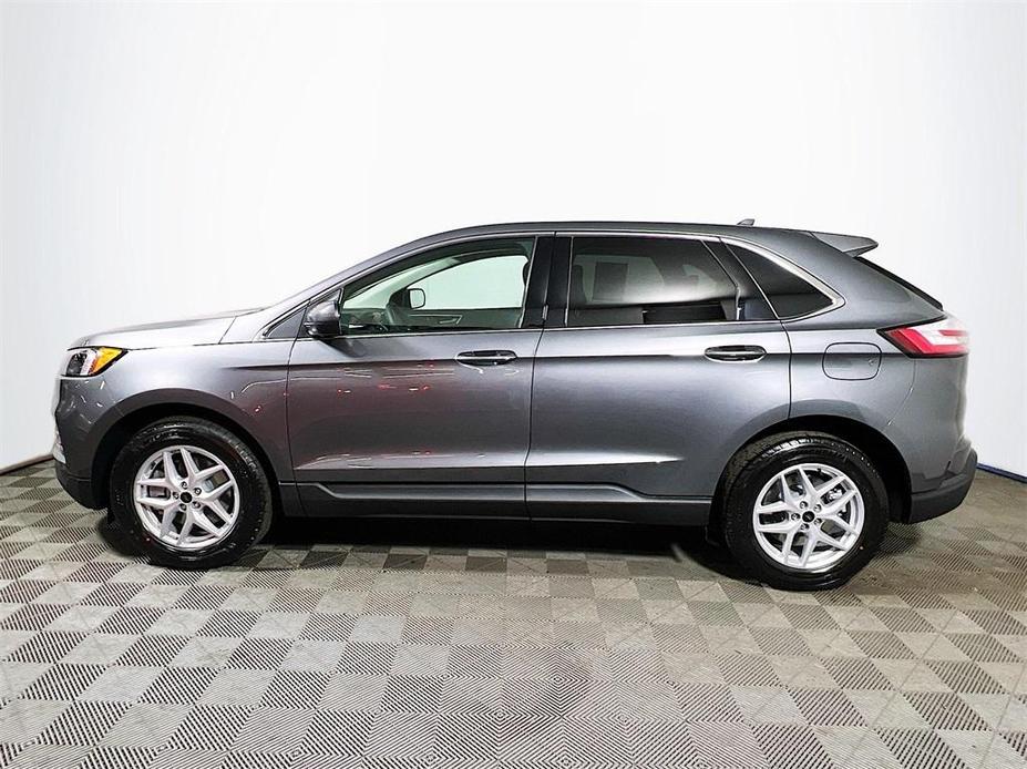 used 2024 Ford Edge car, priced at $32,000