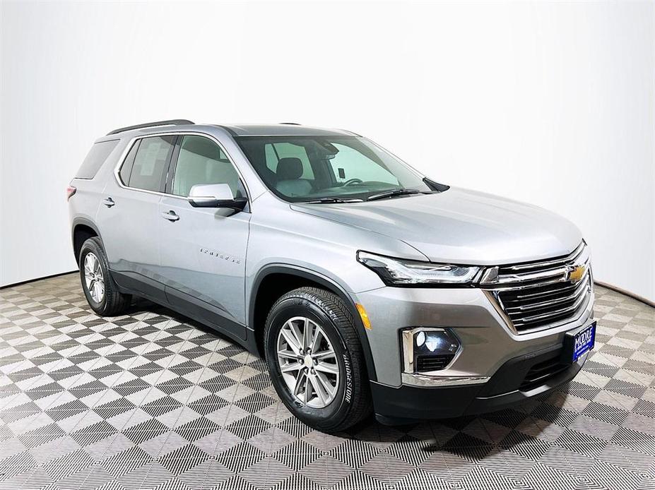 used 2023 Chevrolet Traverse car, priced at $29,400