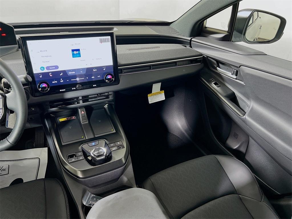 new 2026 Subaru Solterra car, priced at $43,052