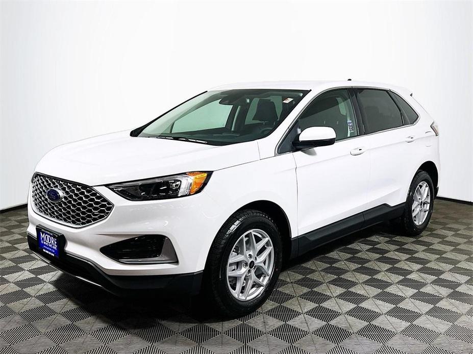 used 2024 Ford Edge car, priced at $32,000