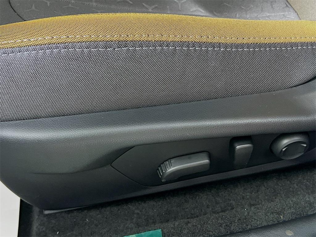 new 2025 Subaru Crosstrek car, priced at $32,094