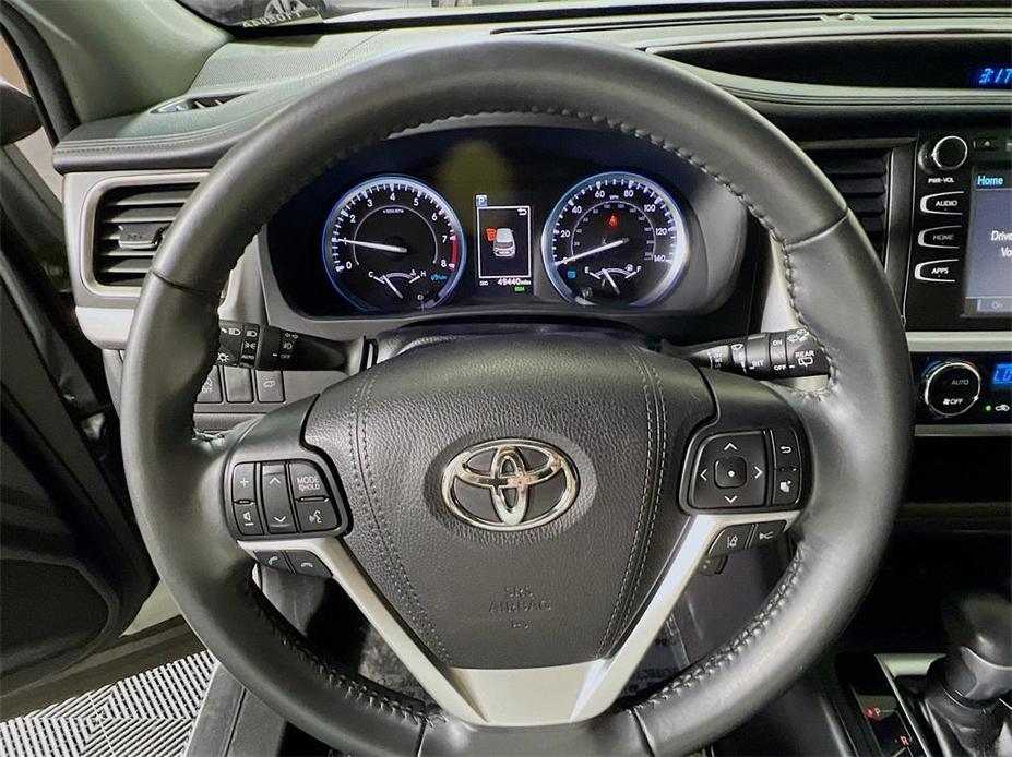 used 2019 Toyota Highlander car, priced at $33,000