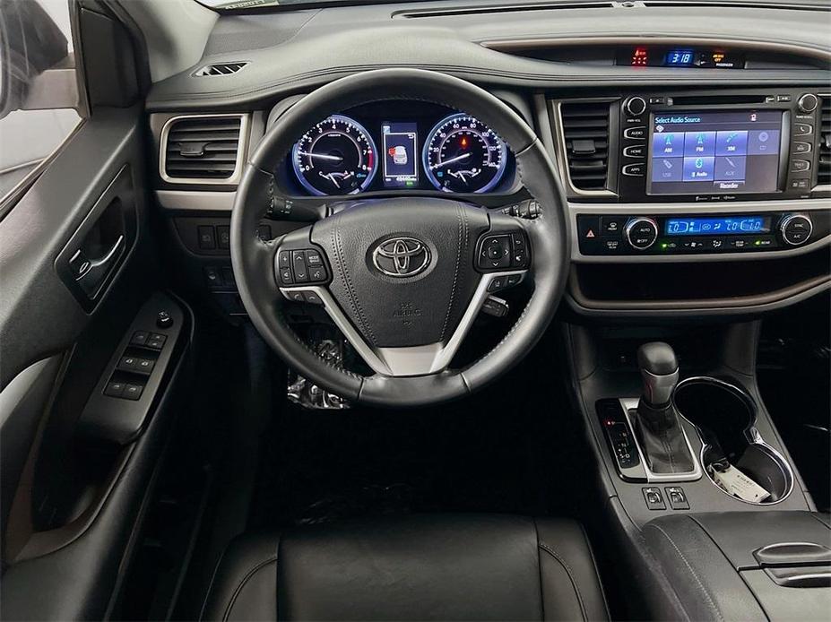 used 2019 Toyota Highlander car, priced at $33,000