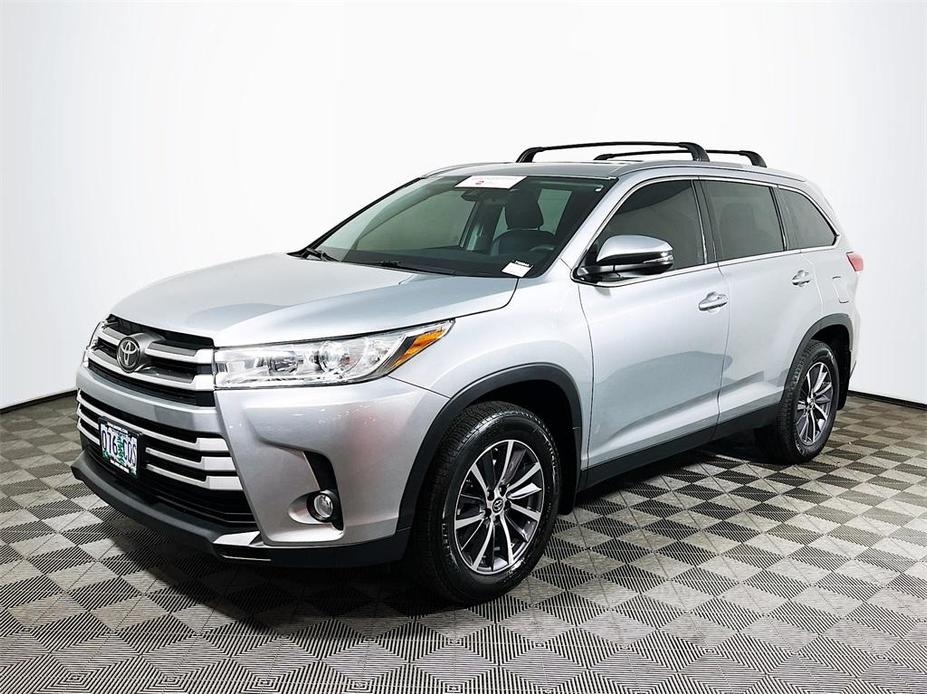 used 2019 Toyota Highlander car, priced at $33,000