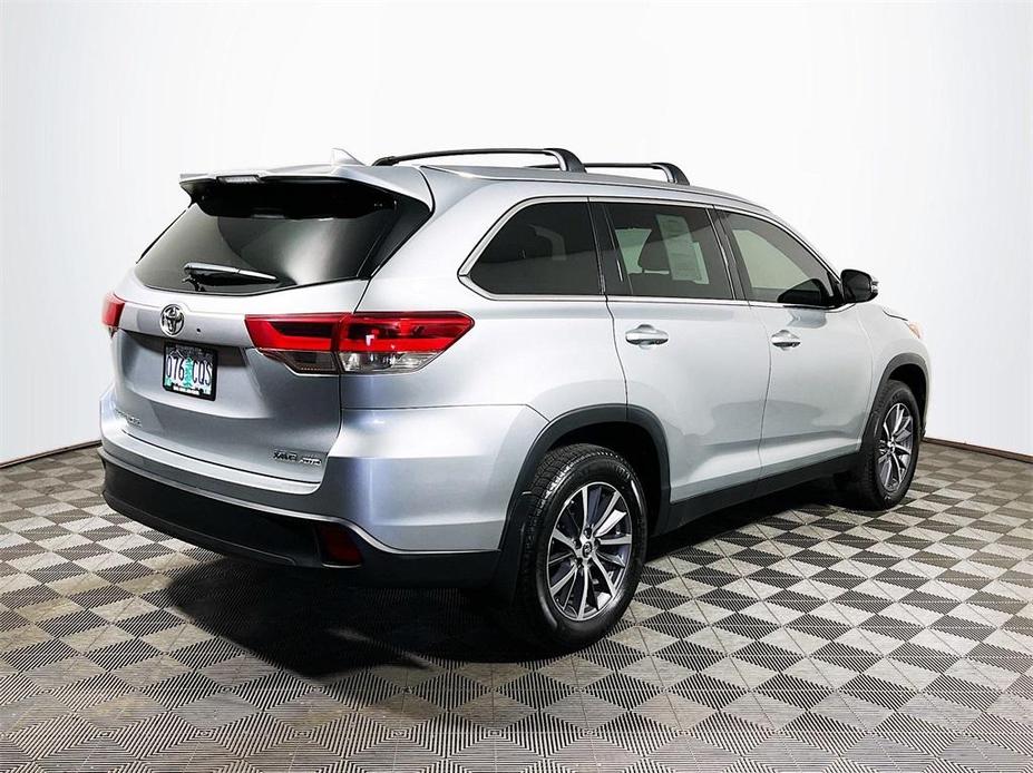 used 2019 Toyota Highlander car, priced at $33,000