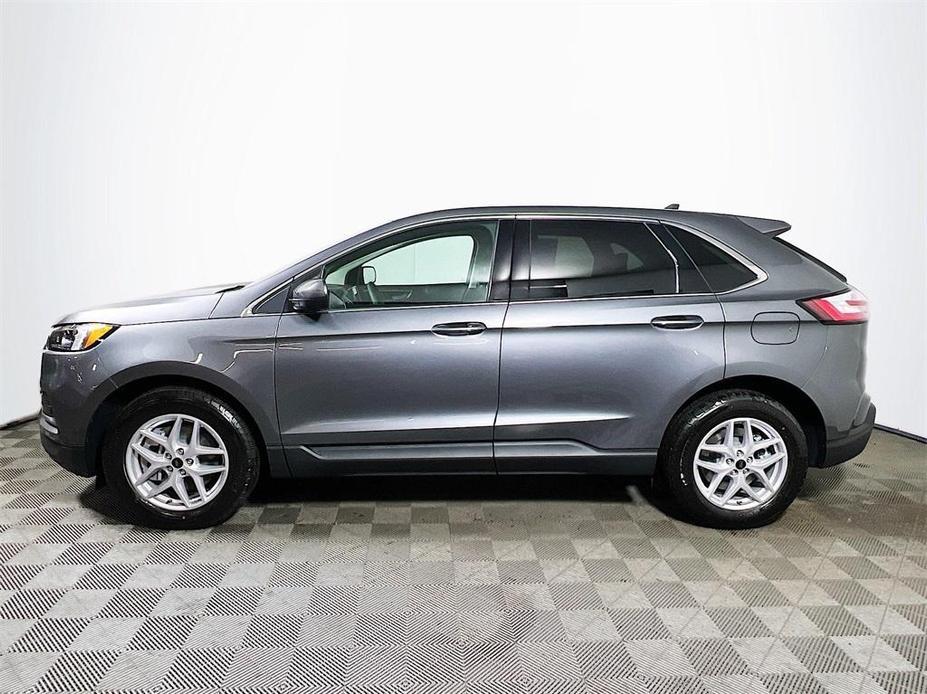 used 2024 Ford Edge car, priced at $32,000