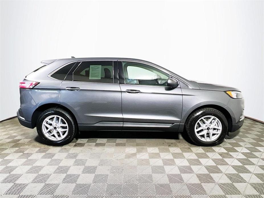 used 2024 Ford Edge car, priced at $32,000