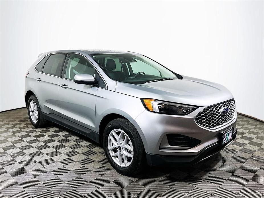 used 2023 Ford Edge car, priced at $25,500