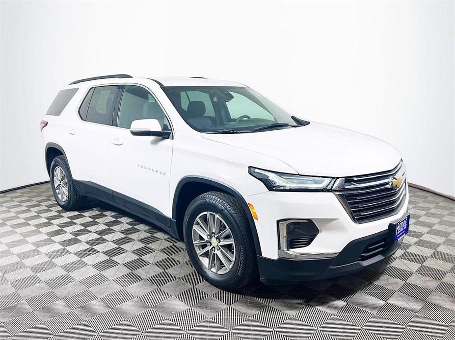 used 2022 Chevrolet Traverse car, priced at $27,500