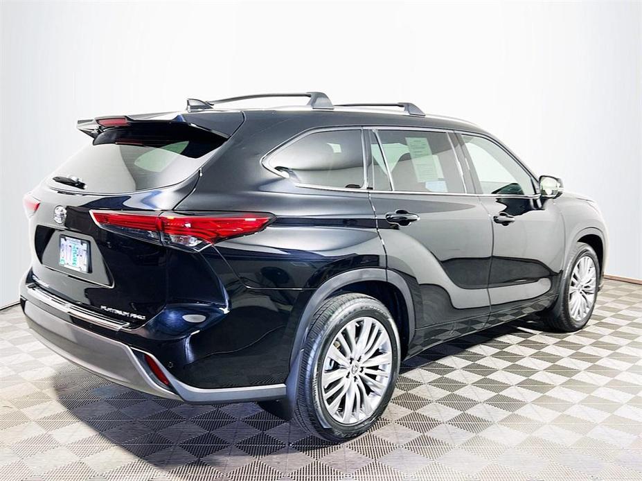 used 2023 Toyota Highlander car, priced at $47,000