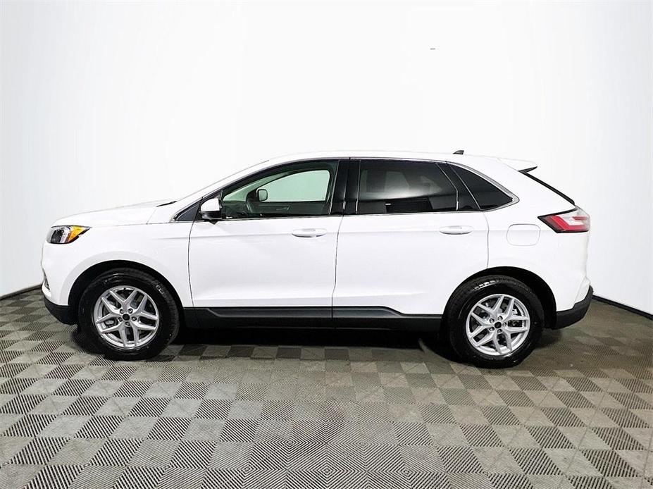 used 2024 Ford Edge car, priced at $32,000